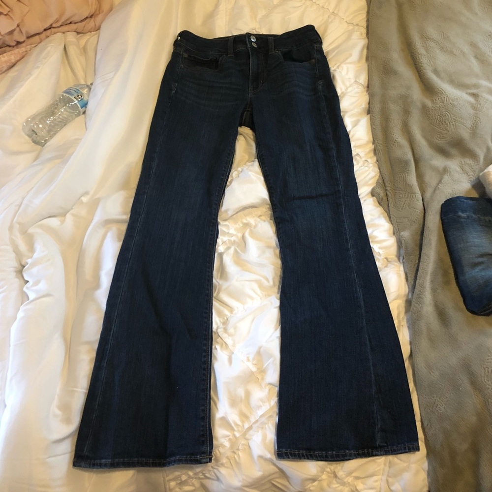 American Eagle High-Rise Artist Flare Jeans